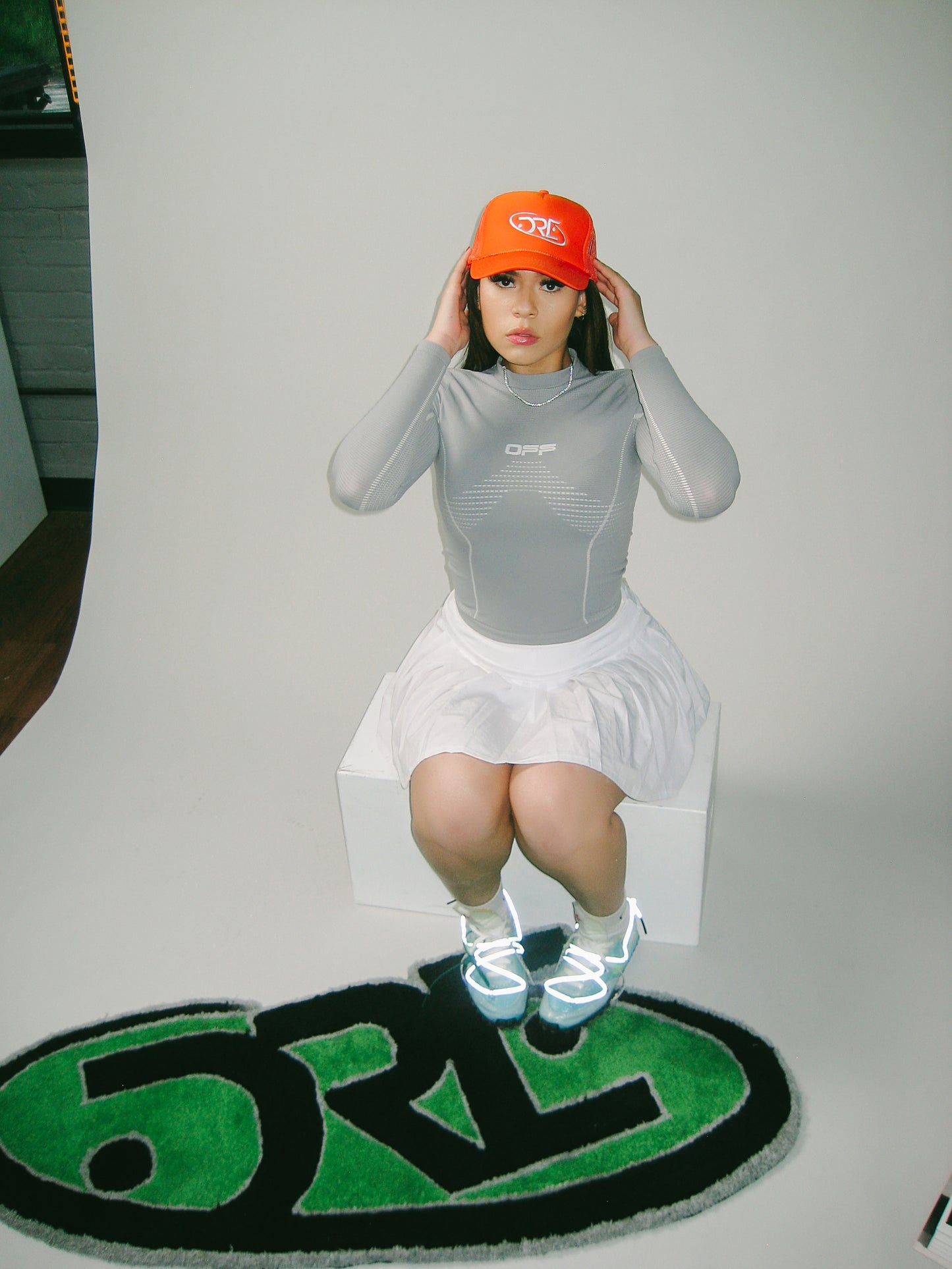 DRE LOGO TRUCKER